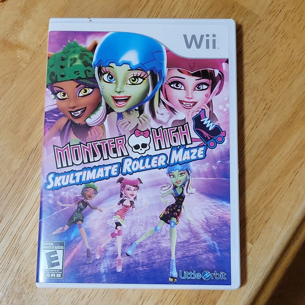 Wii Monster High Skultimate Roller Maze video game